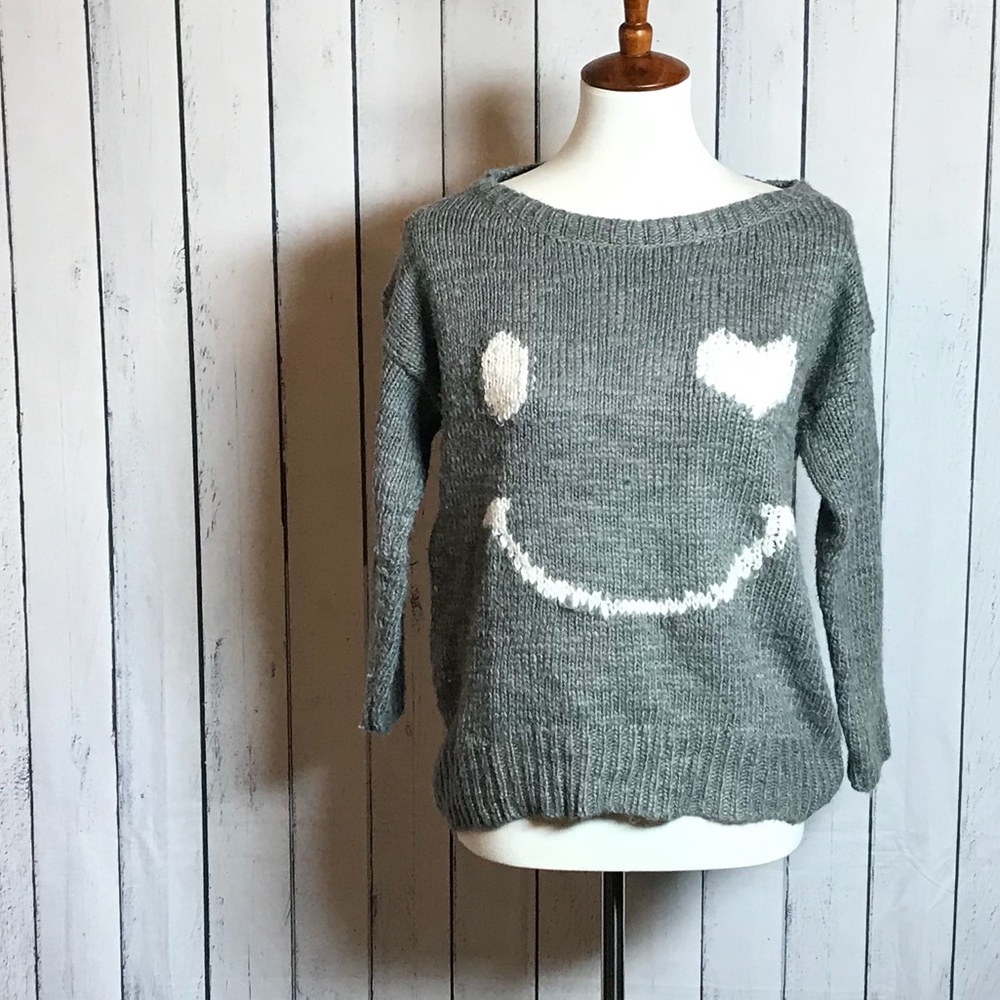 Aeropostale Super Cute Knit Sweater - Picture 2 of 6